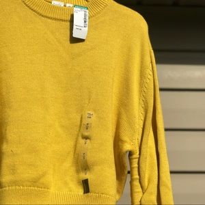 NWT Yellow Cropped Sweater Mustard